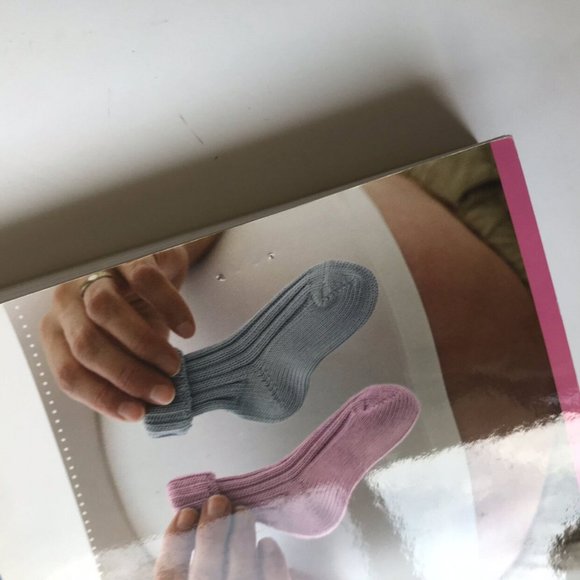 Mayo Clinic Guide To A Healthy Pregnancy Book - Picture 4 of 4